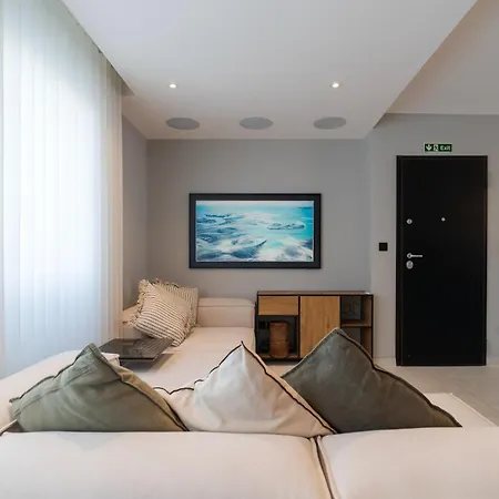 2br Penthouse Paradise With Jacuzzi & Bbq In Sliema By 360 Estates Apartment Gzira