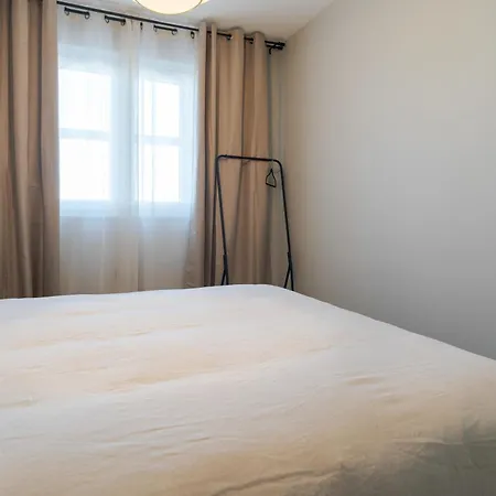 2br Penthouse Paradise With Jacuzzi & Bbq In Sliema By 360 Estates