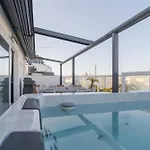 Apartment 2br Penthouse Paradise With Jacuzzi & Bbq In Sliema By 360 Estates