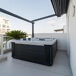 2br Penthouse Paradise With Jacuzzi & Bbq In Sliema By 360 Estates