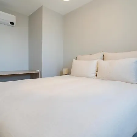 2br Penthouse Paradise With Jacuzzi & Bbq In Sliema By 360 Estates Gżira