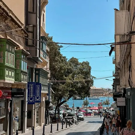 Apartman 2br Penthouse Paradise With Jacuzzi & Bbq In Sliema By 360 Estates Gżira