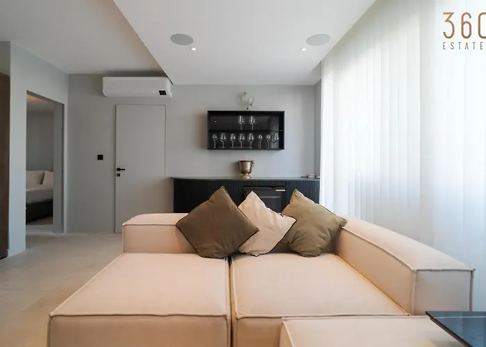 2br Penthouse Paradise With Jacuzzi & Bbq In Sliema By 360 Estates