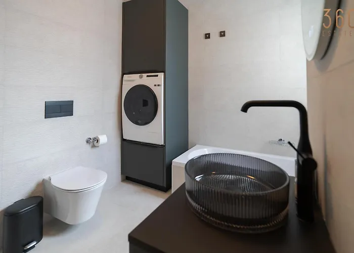 Lägenhet 2br Penthouse Paradise With Jacuzzi & Bbq In Sliema By 360 Estates *